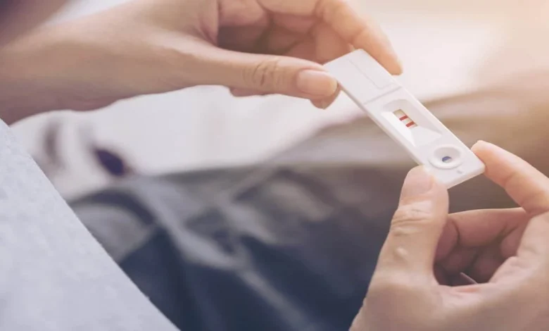 هل قلة أيام الدورة يؤثر على الحمل